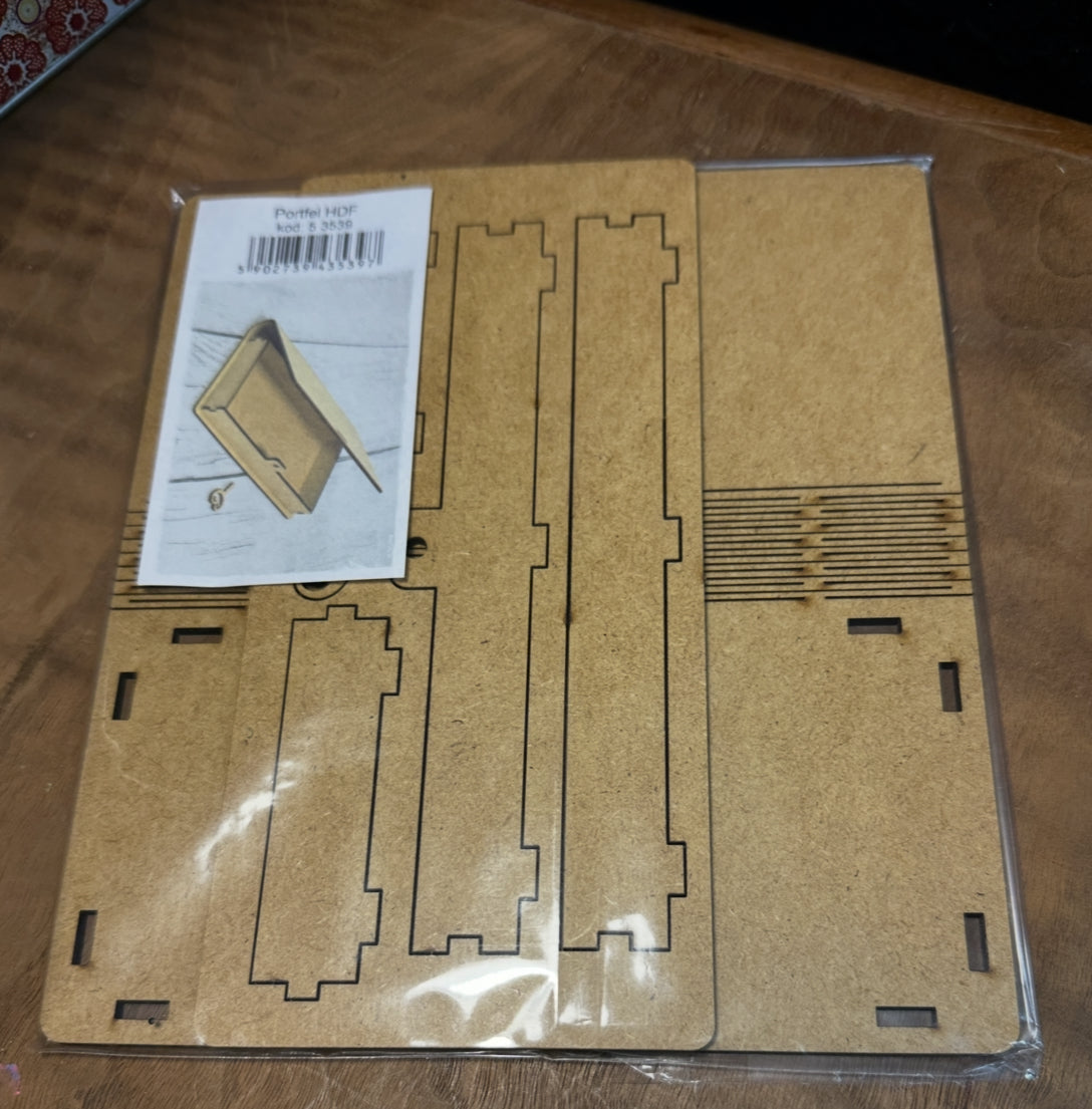 HDF Blank Book by Snipart