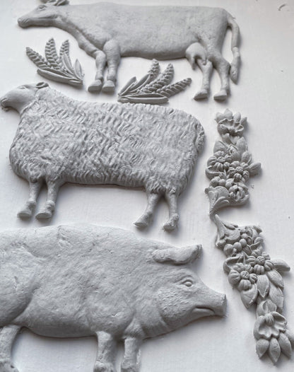 Village Market IOD Mould Pickin' Boots Vintage